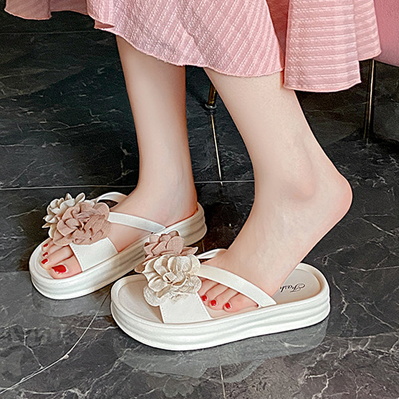 Summer Clothing Korea - Two-Tone Floral Platform Sandals - Women's