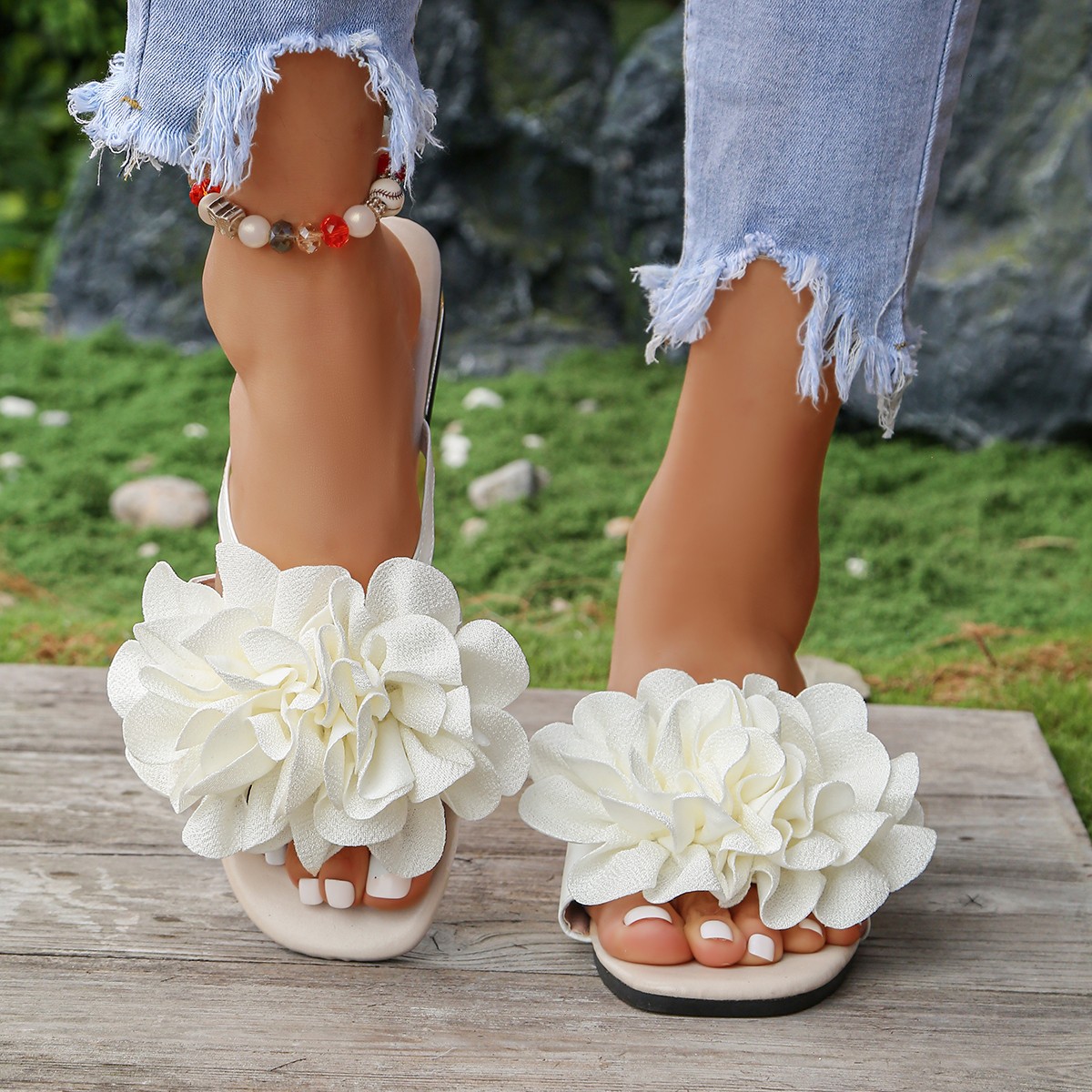 Red Flower Decorated Flip-flop - Summer Clothing Korea review and price